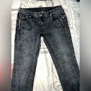 LA idol‎ jeans